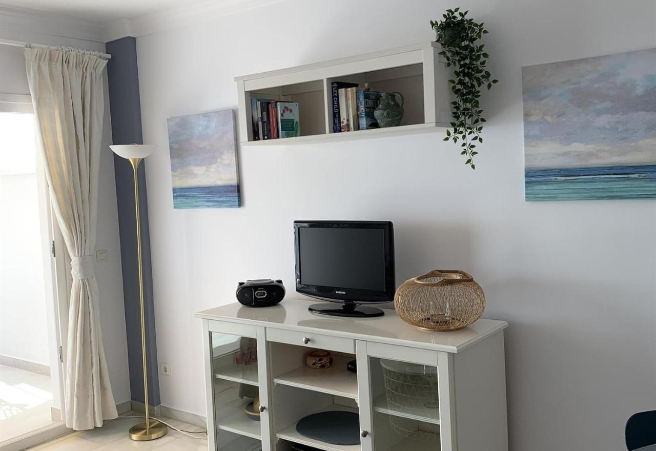 Lovely Apartment At The Beach Nerja Εξωτερικό φωτογραφία